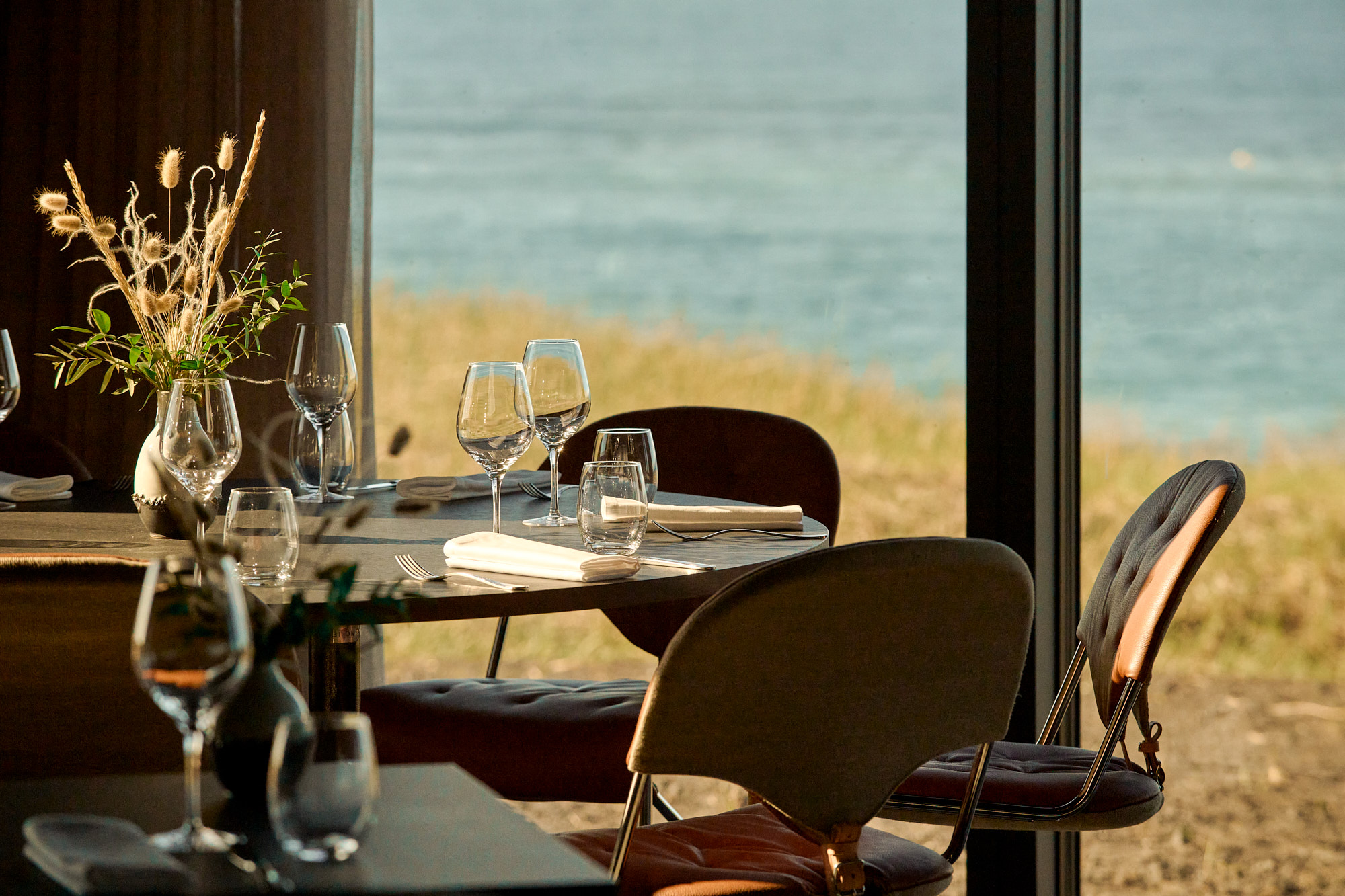 Black Sand Hotel | Studio CAPN