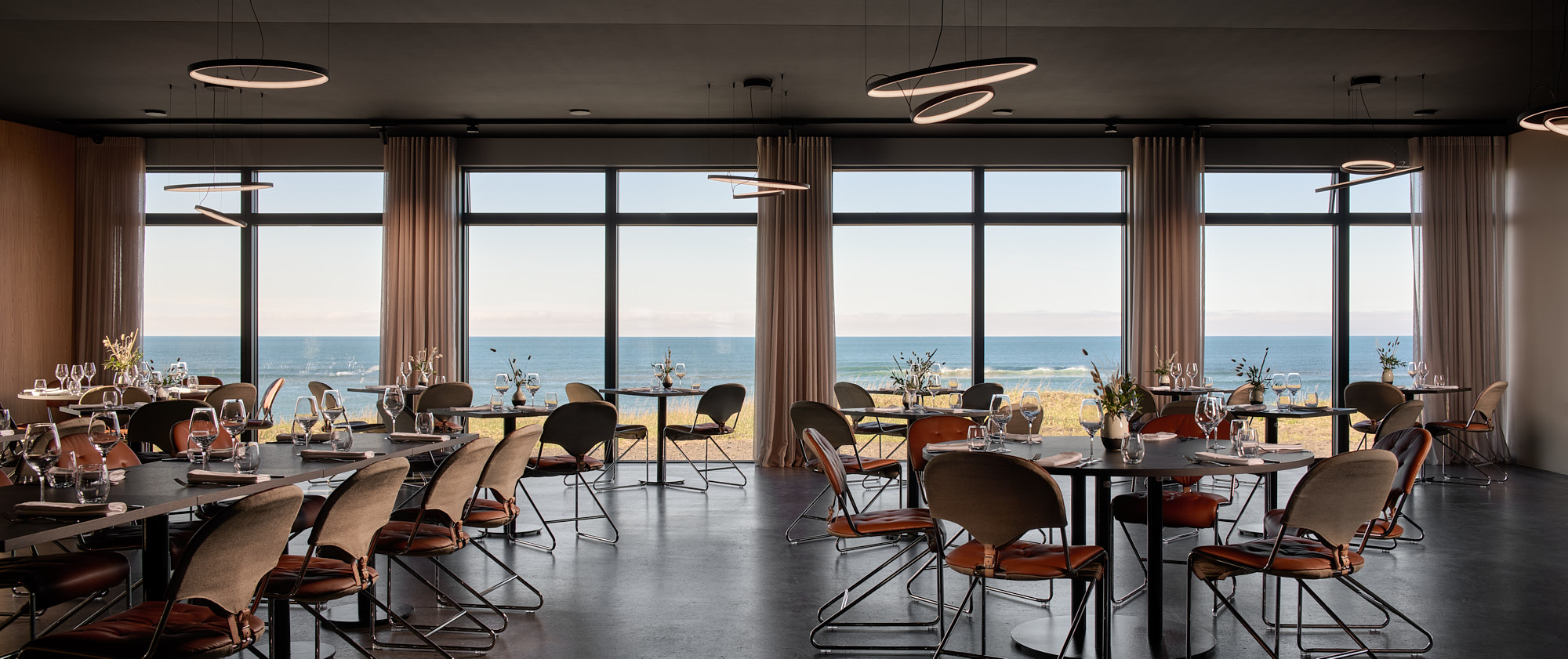 Black Sand Hotel | Studio CAPN